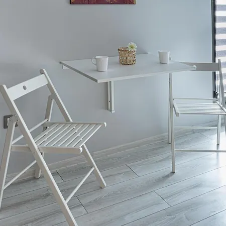 Apartment The Red Roof House *