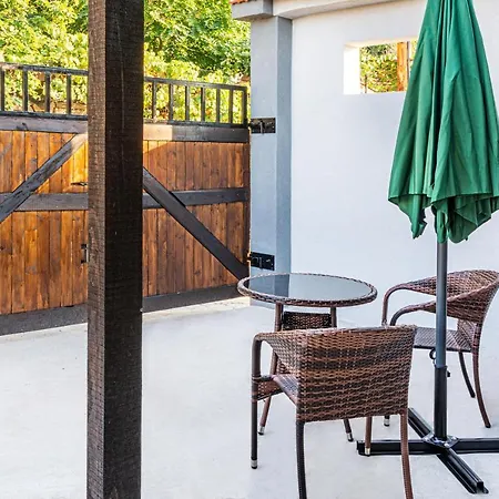 דירה The Red Roof House פלובדיב