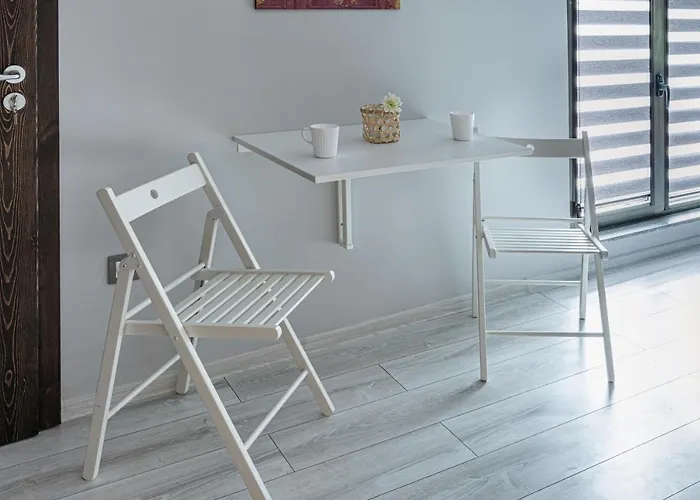 דירה The Red Roof House *