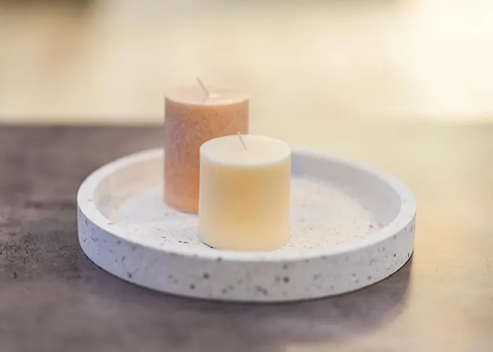 The Red Roof House 公寓 *